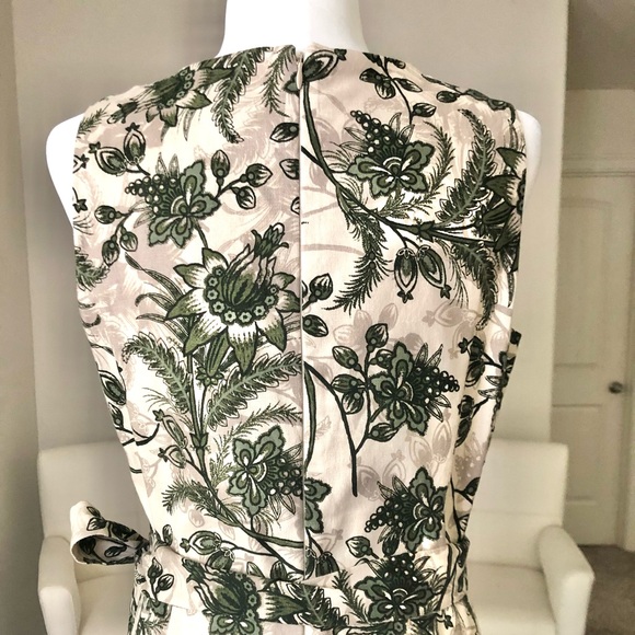 Anne Klein Beige & Green Dress - Picture 5 of 10